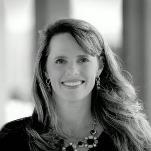 Meet your Posher, Adrienne